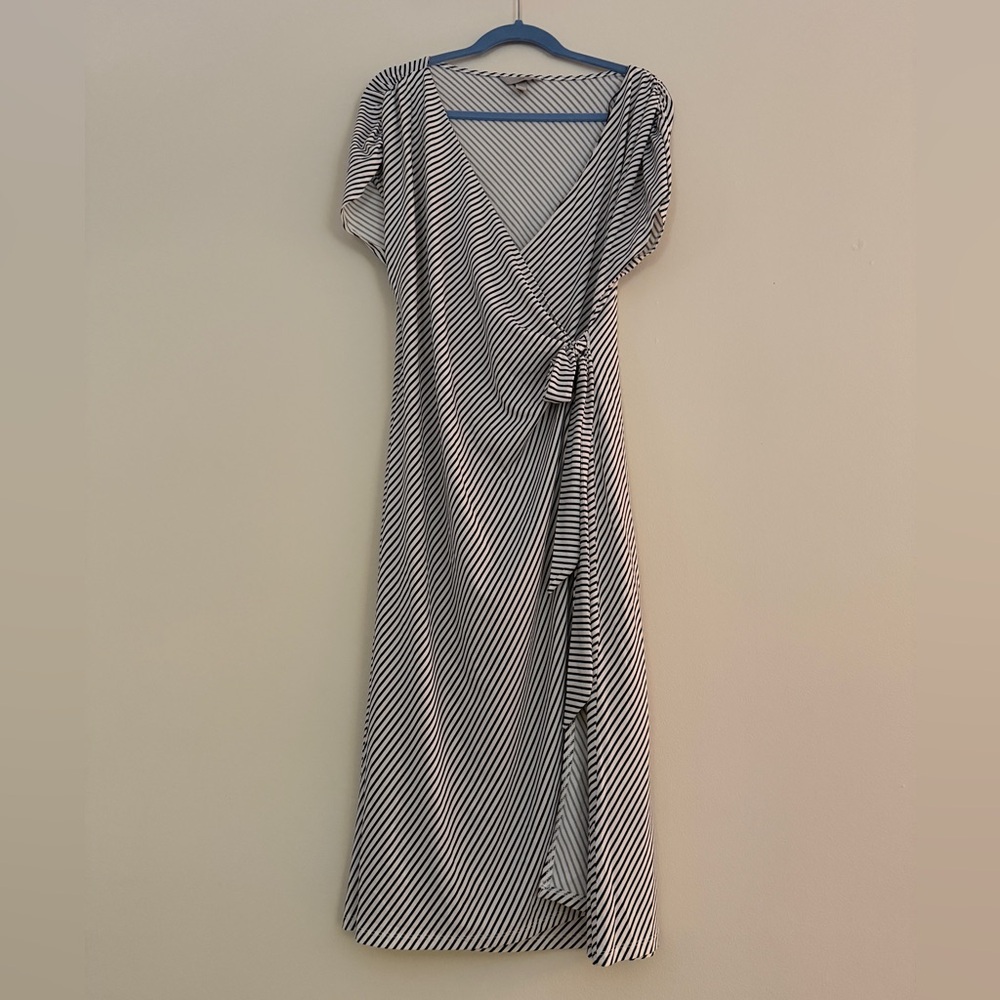 H&M Black and White Asymmetrical Dress